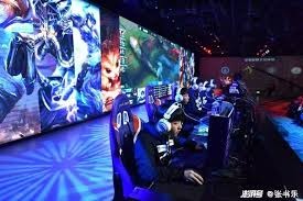 姆巴佩伤缺 巴尔韦德造2球 皇马2：1淘汰马竞 将和巴萨争冠