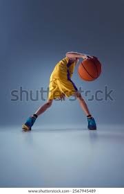 铃木一朗在 2019 年 3 月于东京巨蛋正式引退，在全场长达 20 分钟的掌声中告别职业舞台